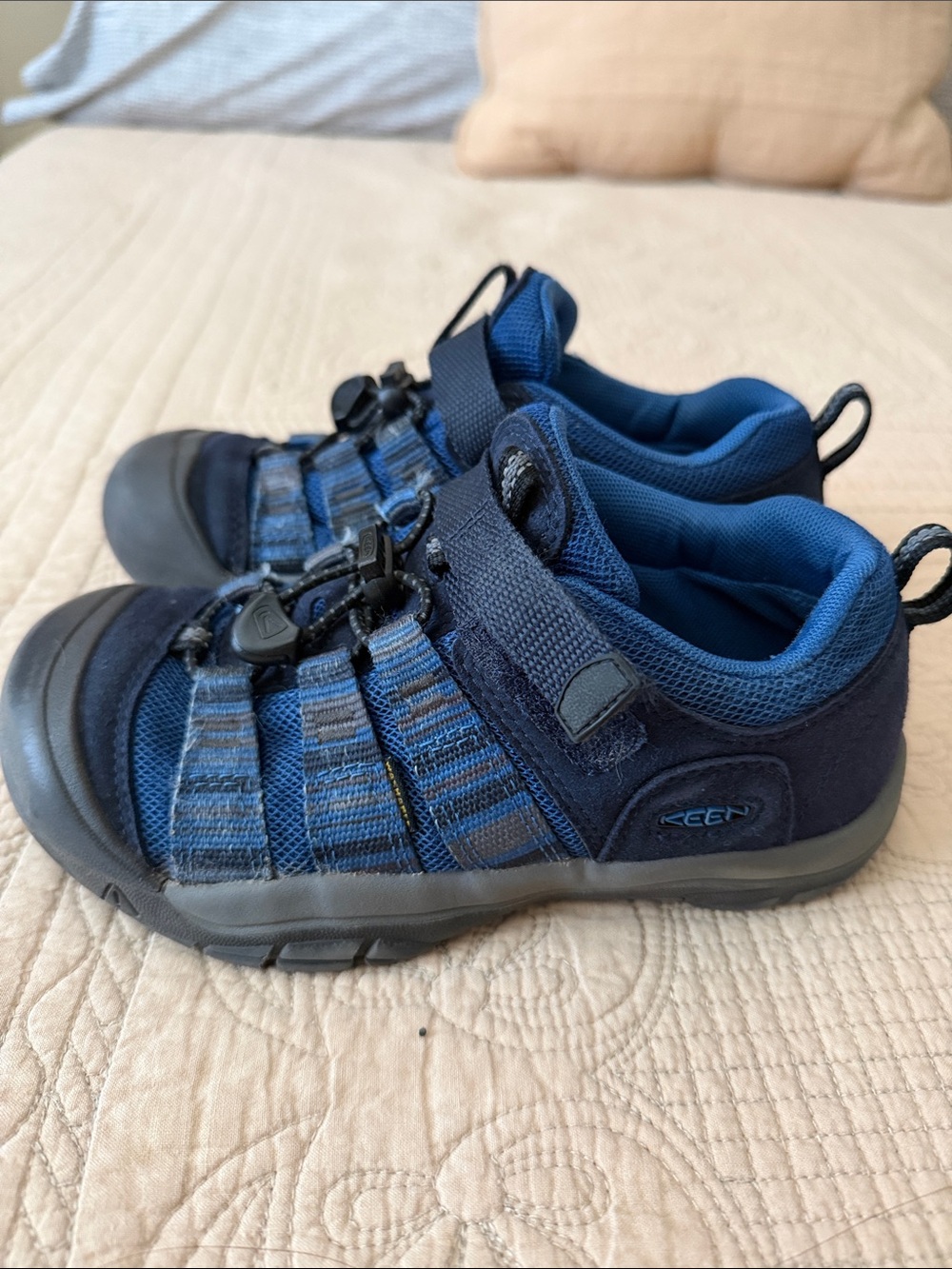 Keen blue shoes size 2
